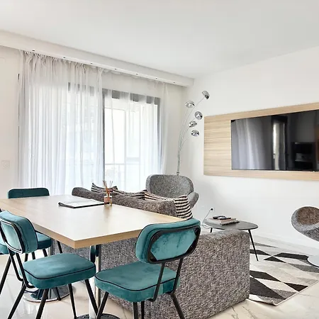 2 Bedrooms - 2 Bathrooms - Vc8